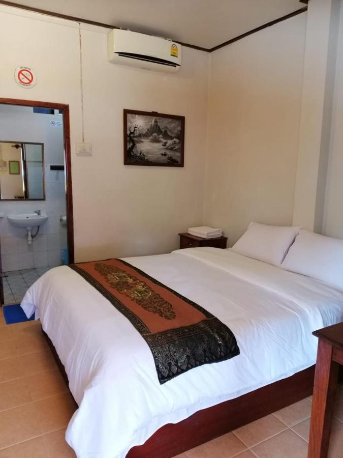 Monsavanh Guesthouse Muang Pakbèng Dış mekan fotoğraf
